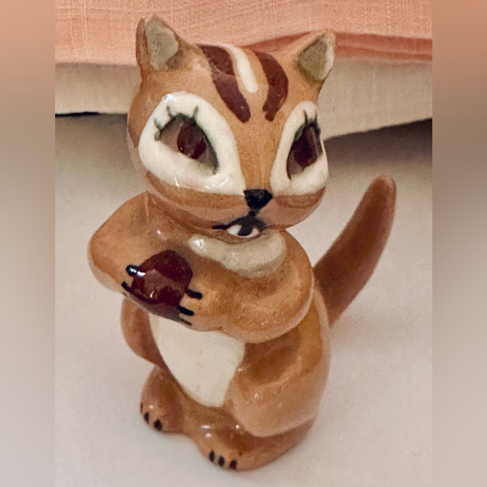 B H Ceramic Arts Studio 1940s to 50s  Miniature Chipmunk